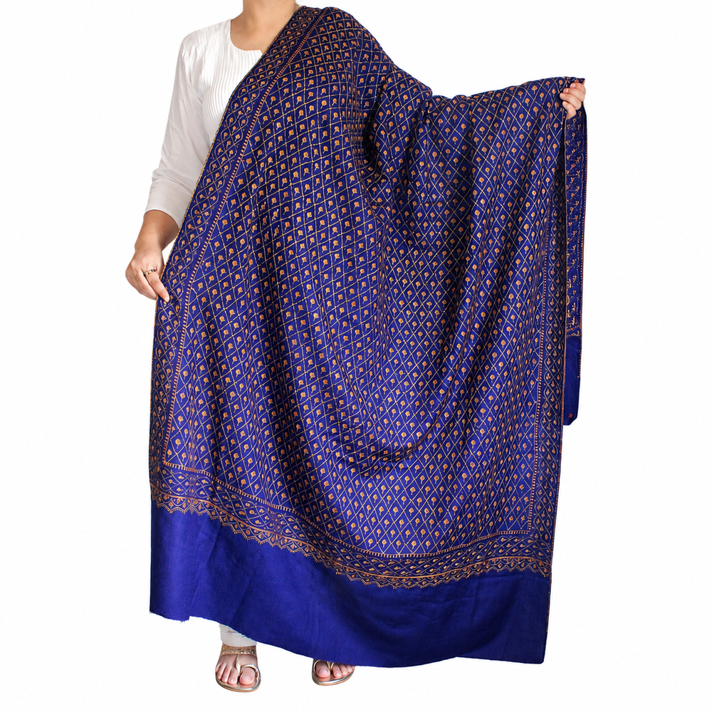 Kashmiri Pashmina Shawl with Sozni Work